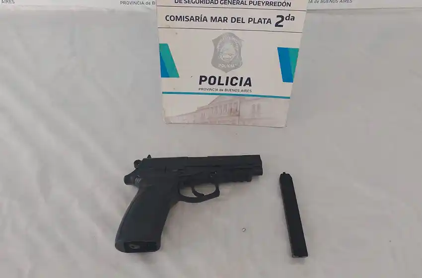 No pudo robar, huyó y lo atraparon