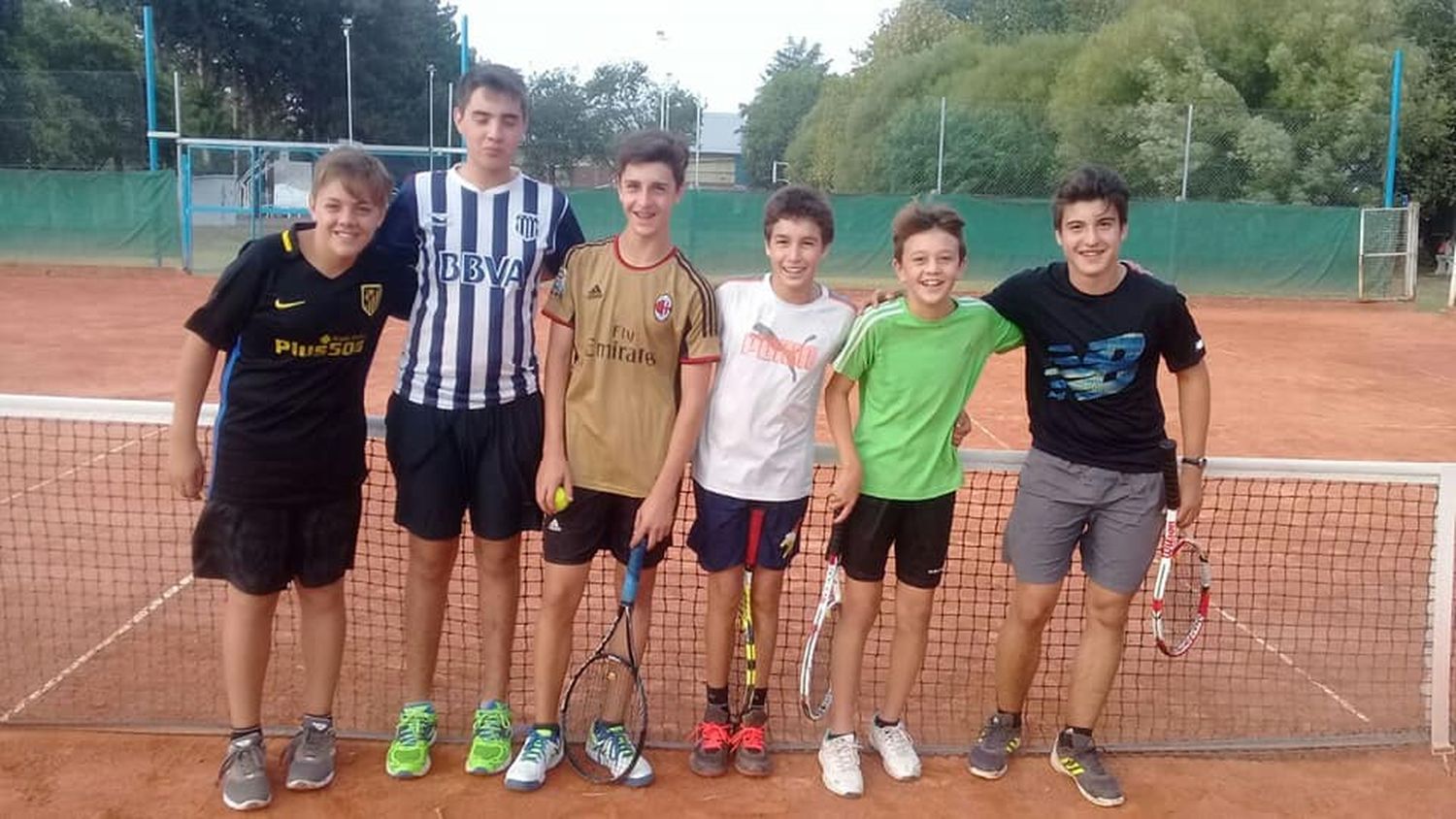 Comenzó a disputarse el certamen para las categorías formativas del tenis de ADyC