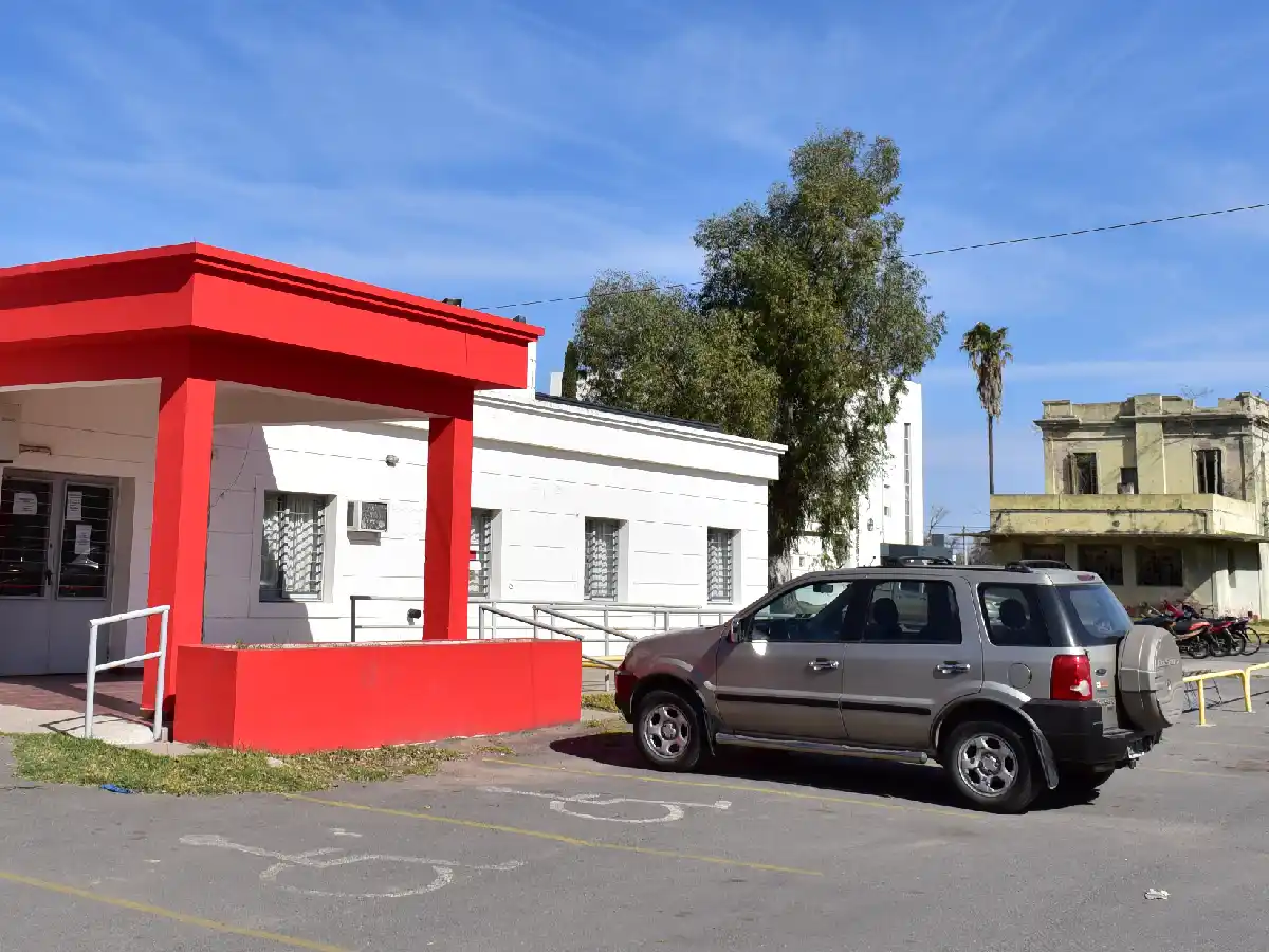 Dos nuevos casos positivos en San Francisco: son contactos estrechos