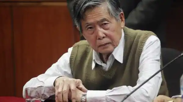 Perú: la Corte anuló indulto y ordenó detener a Fujimori