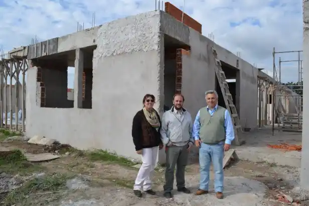 Chacabuco: Denuncian a Intendente Barrientos por armar "licitaciones para amigos"