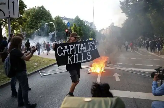 Más incidentes en el G-20: los disturbios empañan por segundo día la cumbre