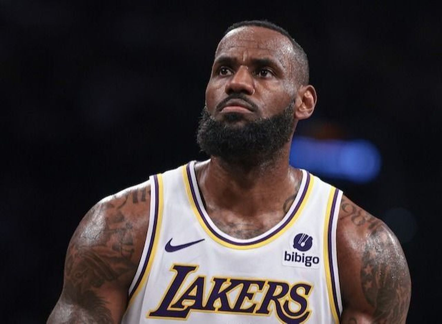 Esto dijo LeBron James sobre su retiro luego de igualar un récord personal