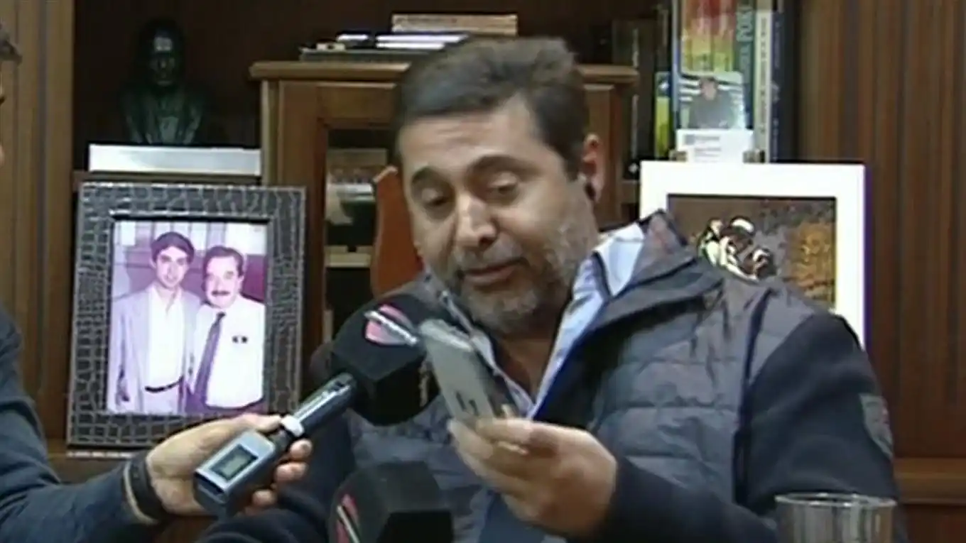 La broma de Angelici