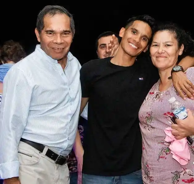 “Busqué la unidad que nos pedía 
siempre el gobernador”, dijo David Báez