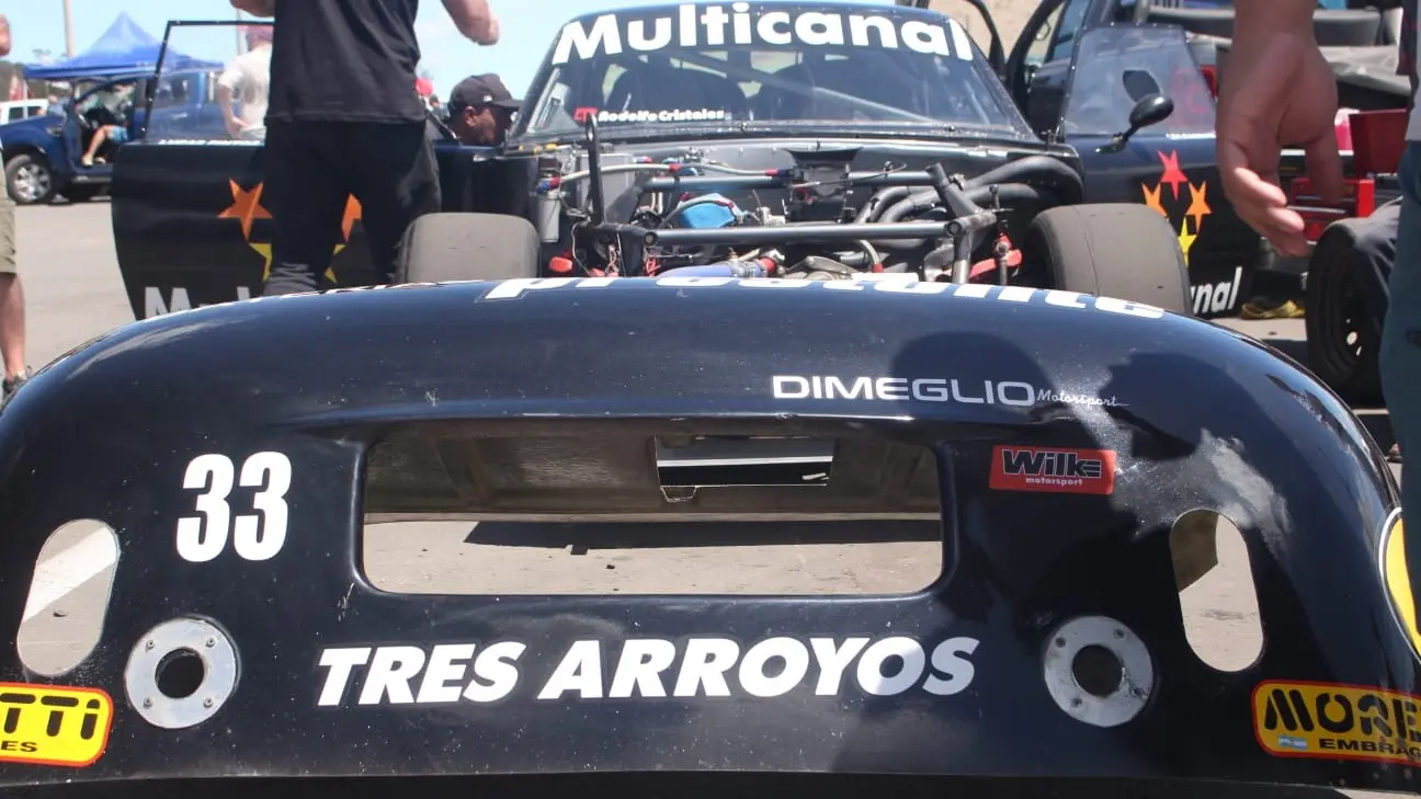 La réplica del automóvil de Edgardo Lavari