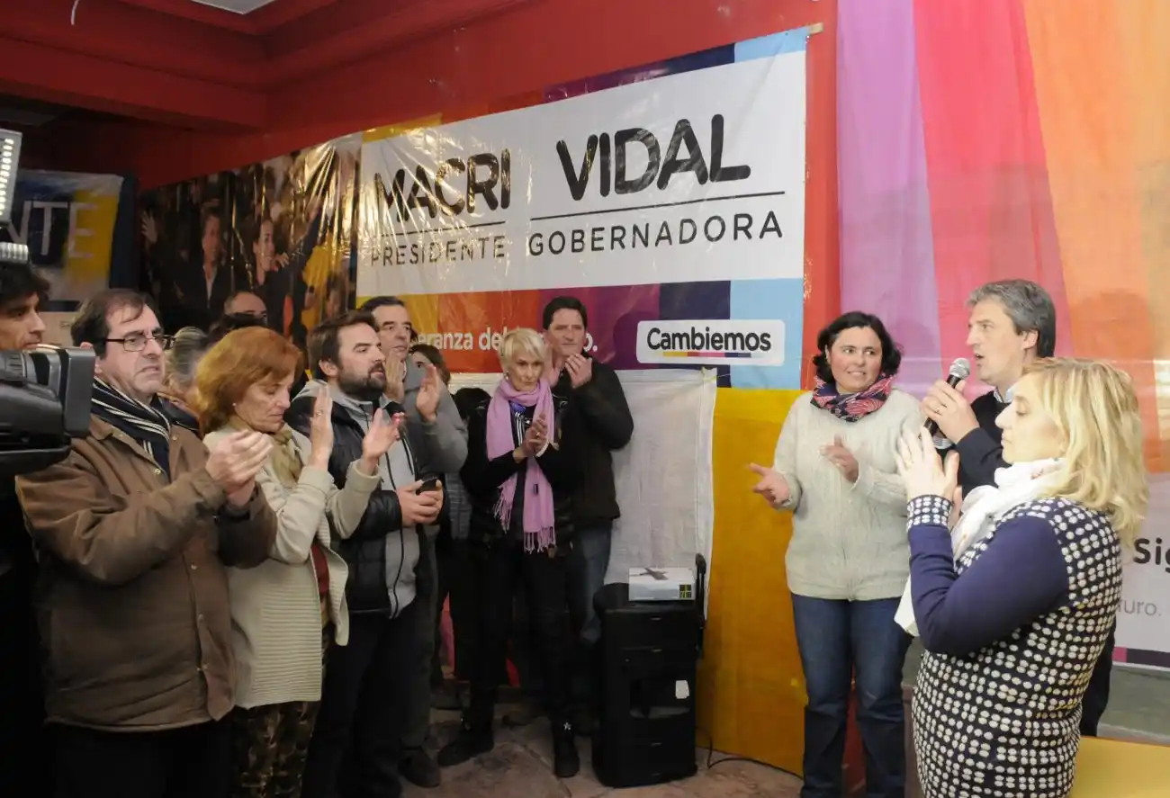 El espacio de Nicolini festejó, alcanzó  la minoría y Lunghi deberá abrir la lista 