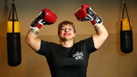 La "Locomotora" Oliveras "usa cada vez menos el respirador y comprende órdenes motoras"