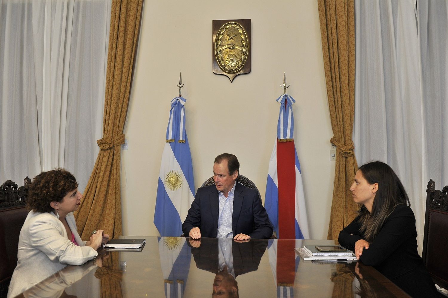 Destacaron las mejoras en transparencia y eficacia en la administración pública provincial