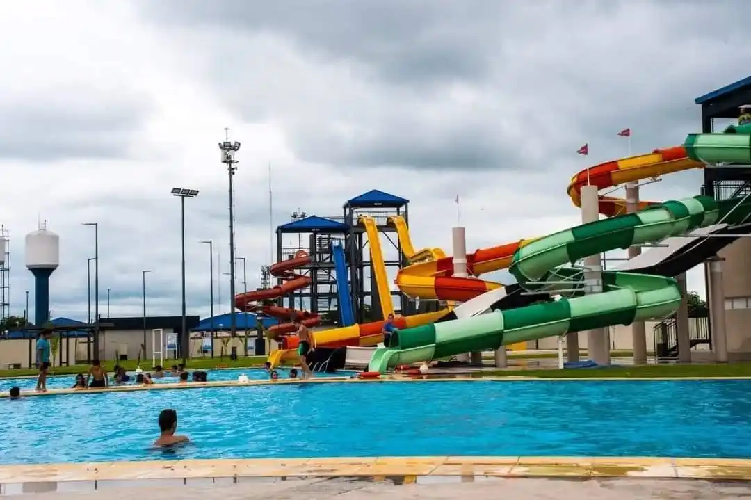Suspendieron el inicio de la temporada en el Parque Acuático "17 de Octubre"