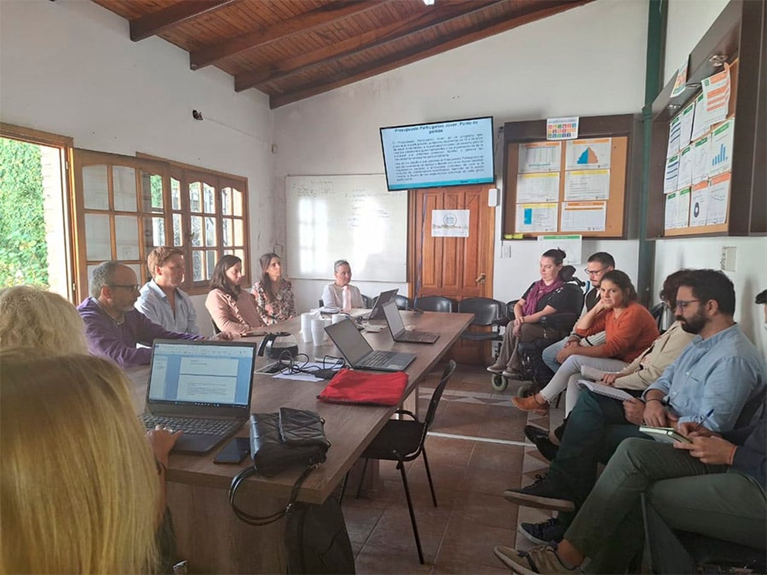 Se avanza con UNICEF en el desarrollo del programa “Municipio Unido por la Niñez y Adolescencia”.