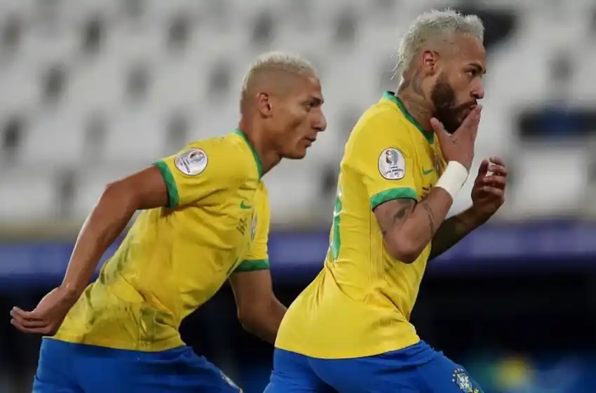 Brasil se medirá este miércoles con Colombia