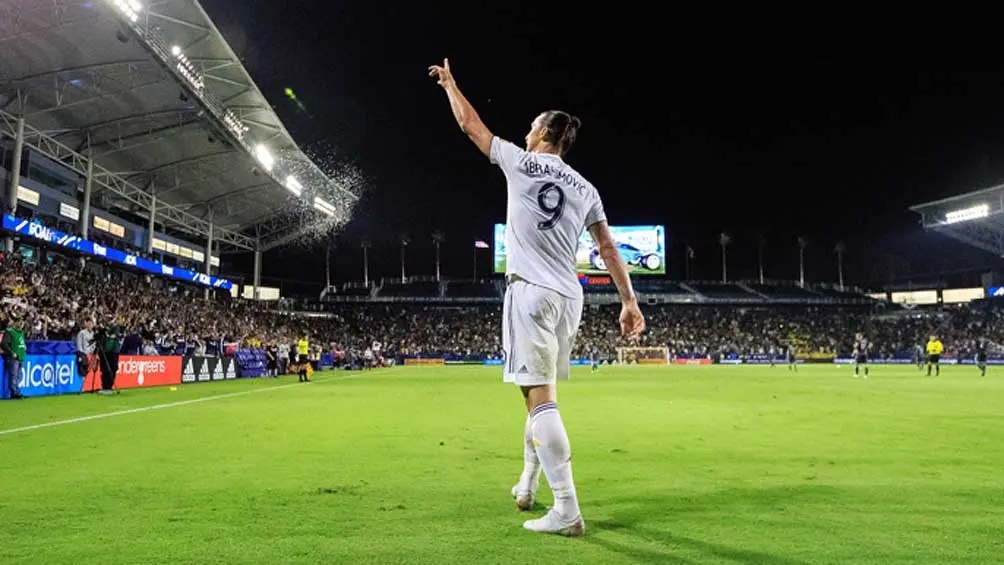 Ibrahimovic no acepta los seis millones de euros que le ofreció Milan