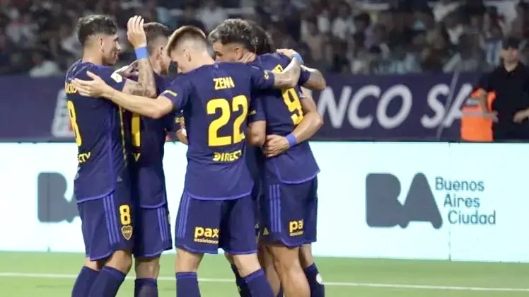 El Boca de Gago goleó en Santiago