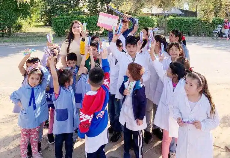 Amplia jornada sanitaria destinada a las familias del km 100