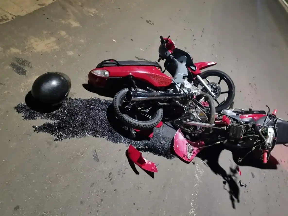 Dos heridos en el choque entre dos motocicletas