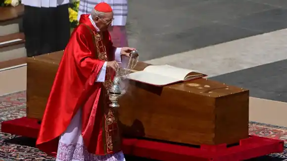 CULMINA EL FUNERAL del papa Francisco, el primer pontífice LATINOAMERICANO  (+Fotos +Videos)