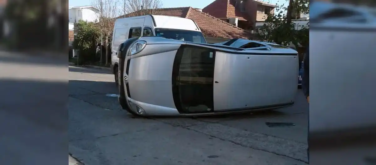 Un menor fue hospitalizado tras un fuerte vuelco en Fleming y Solís