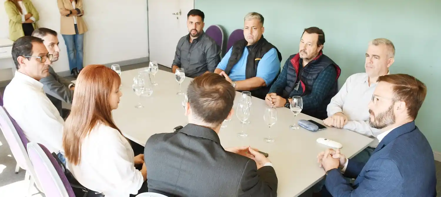 El municipio impulsa una reducción tributaria para comercios locales de alimentos y supermercados