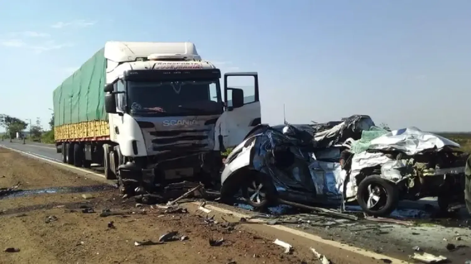 Dos muertos tras violento choque en Ruta 14