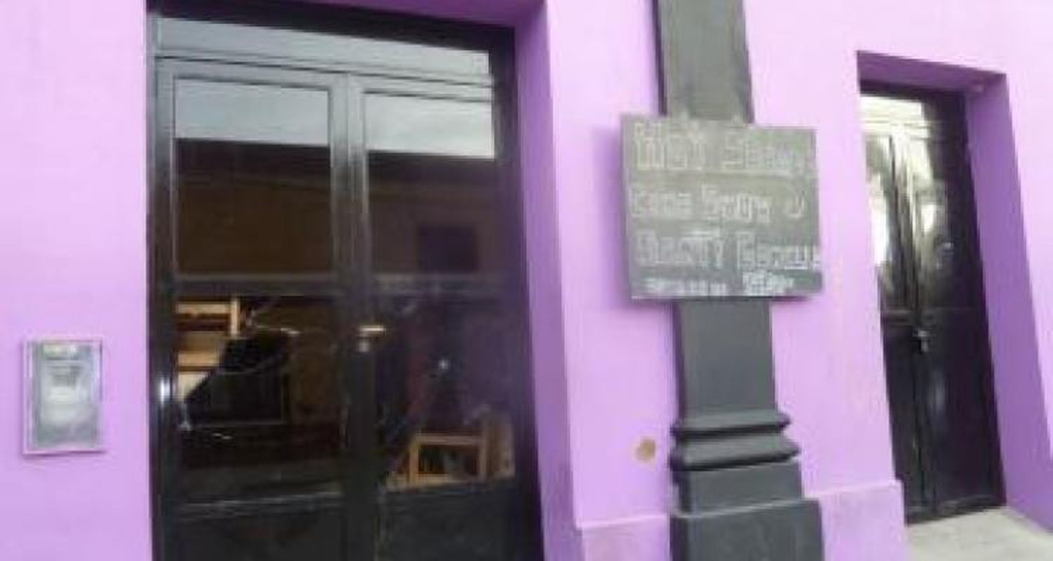 Infracción en Mamá Está Suelta por exceso de volumen