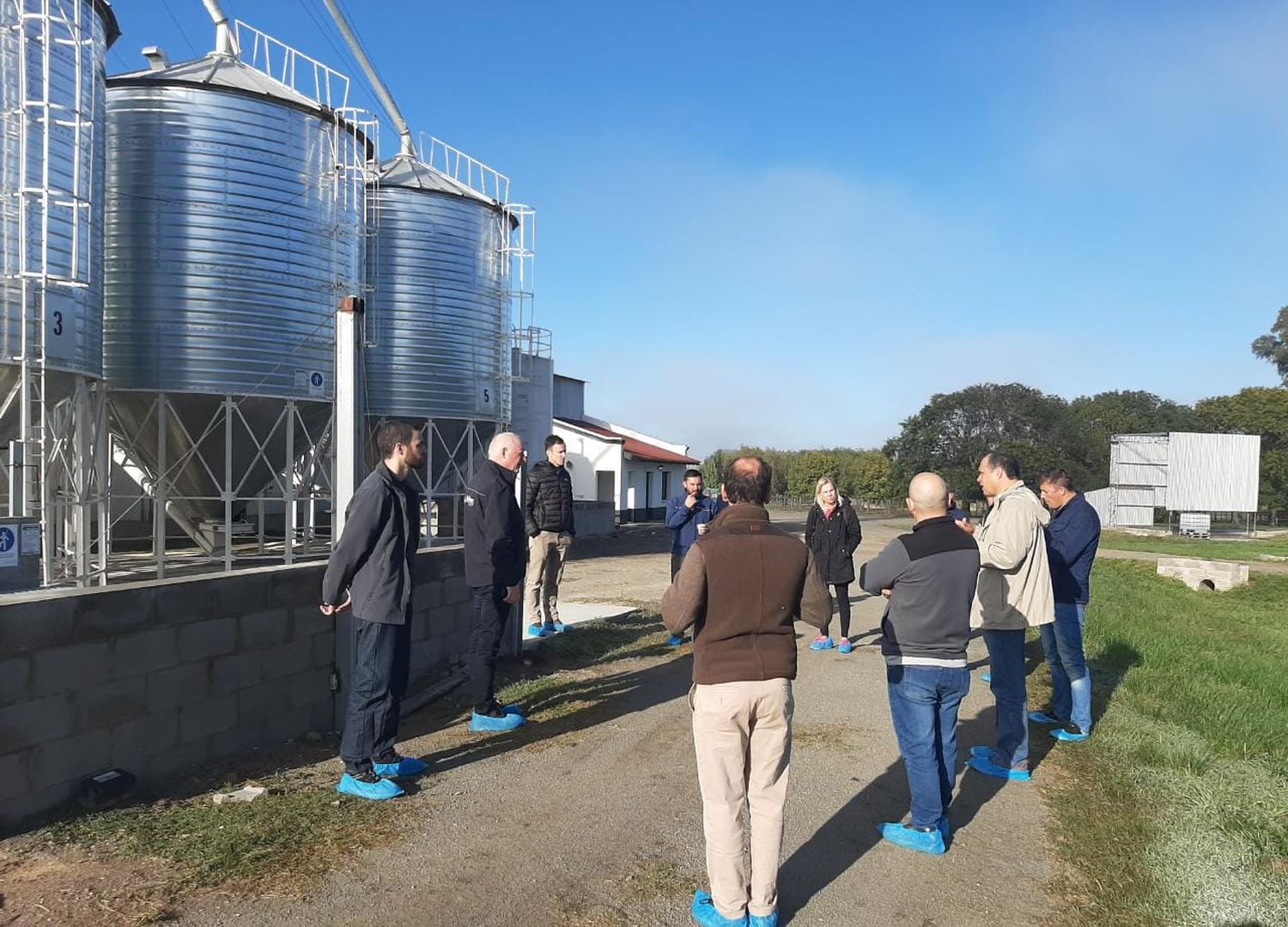 Cagnoli y Uniporc recibieron la visita de referentes del sector porcino de Holanda