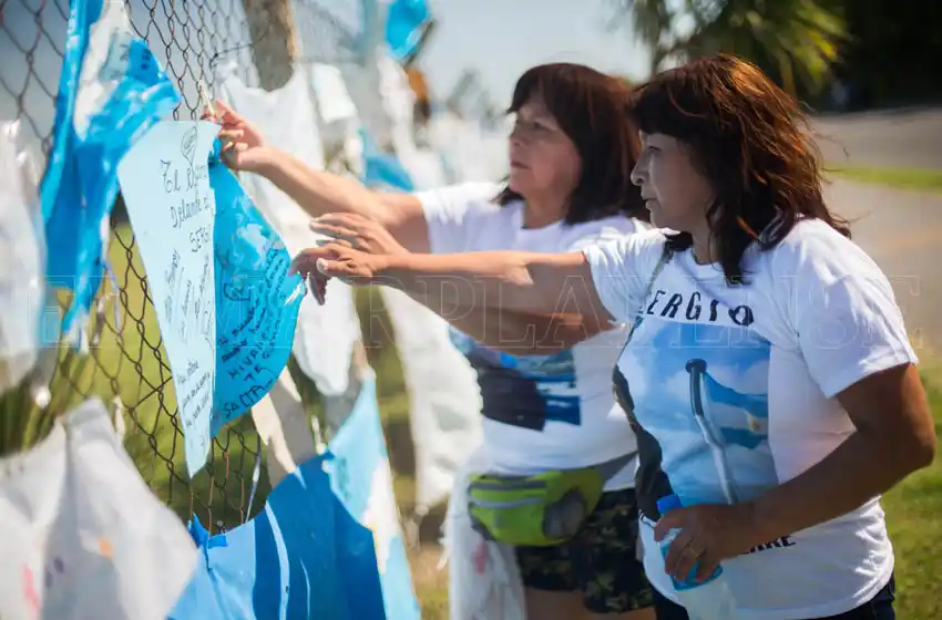 ARA San Juan: piden que el 15 de noviembre sea feriado