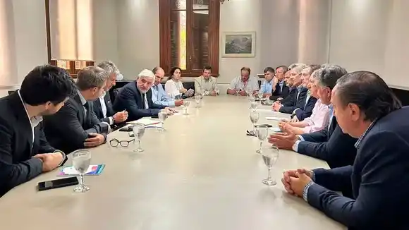 El Gobierno confirmó su intención de aumentar las retenciones y hubo rechazo de la Mesa de Enlace