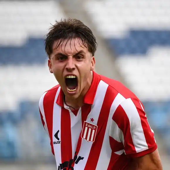La reserva de Estudiantes, con gol del chascomunense Luca Arfaras, se impuso en el clásico y lidera el Torneo Proyección