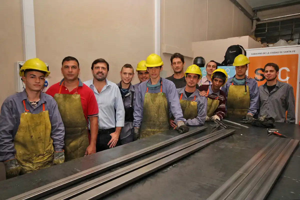 Abre sus puertas la Escuela de Trabajo de Barranquitas Sur