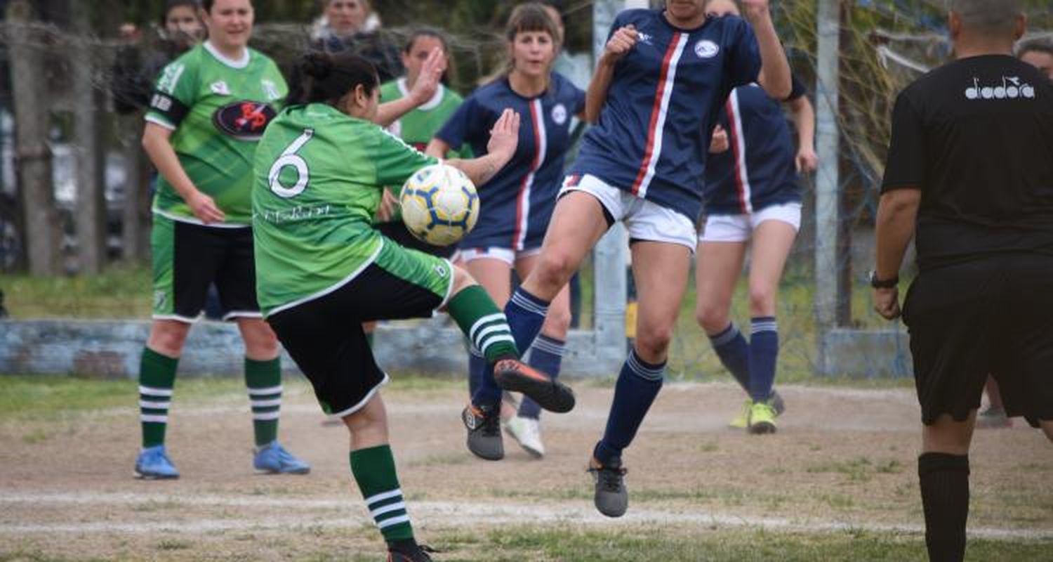 La Esperanza Verde y San Roque, mano a mano  por el título