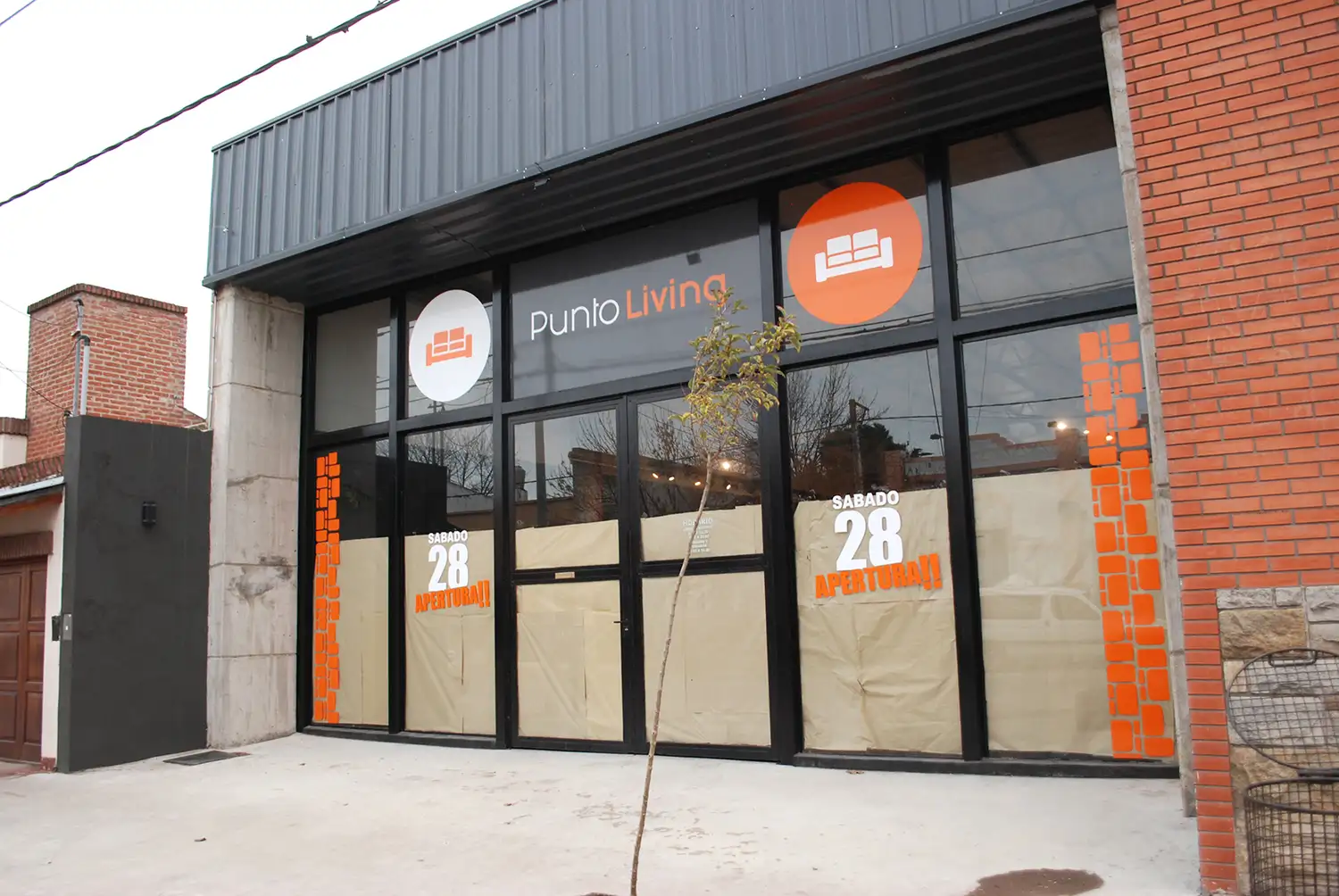 Hoy a las 10. Se inaugura el nuevo local en calle 48 Nº 3052