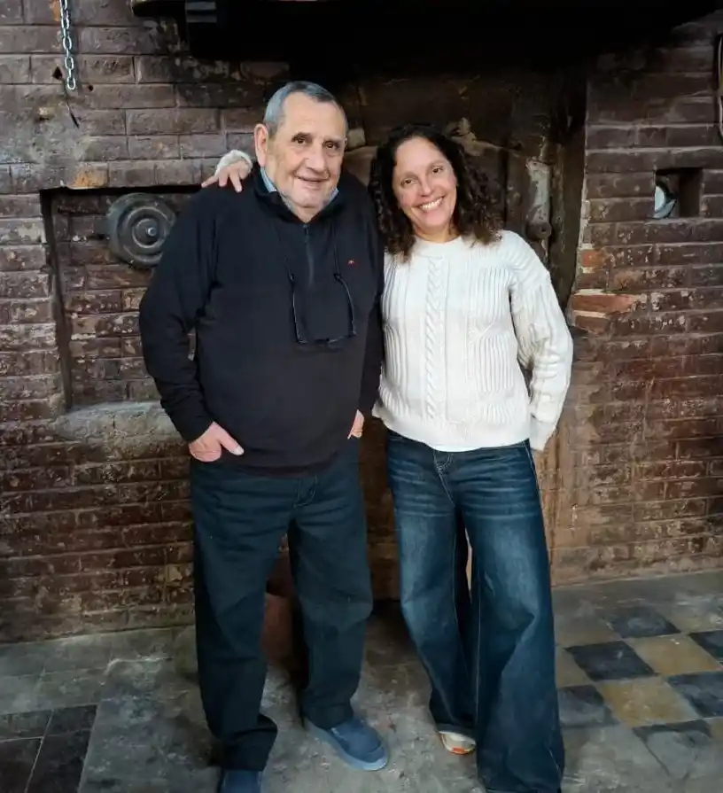 Horacio Guerscovich y su hija Nuria, actuales propietarios de la panadería-