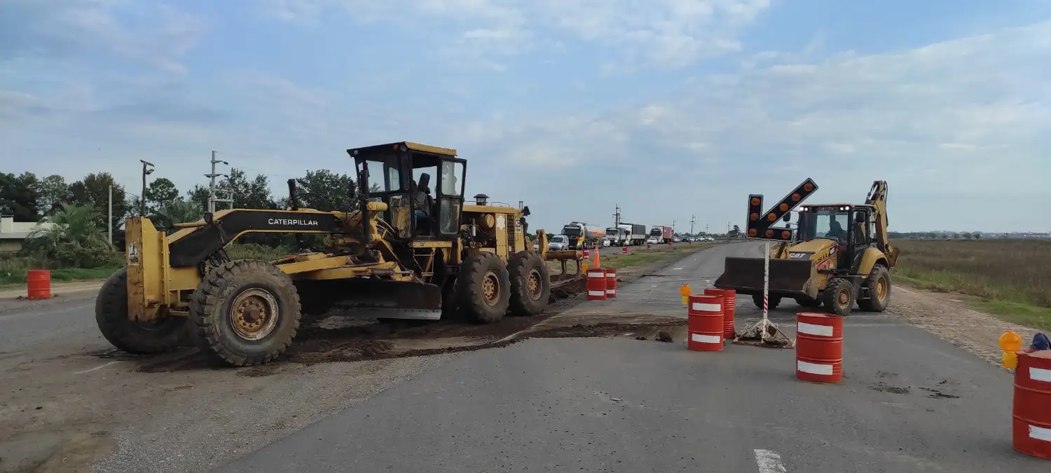 VIALIDAD NACIONAL TRABAJA EN LA AUTOPISTA DE RN 34 ENTRE SUNCHALES Y ATALIVA - 4
