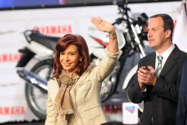 Cristina: “El país no va a entrar en default”