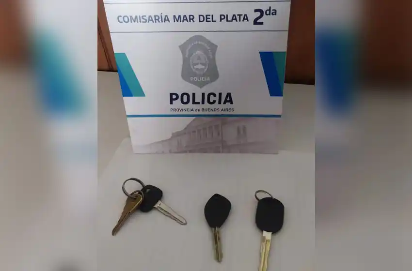 Con cuatro llaves y una "yuga" intentó robar un auto: lo detuvieron