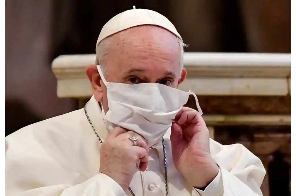 Francisco pidió al FMI y al BM una “reducción significativa de la deuda”