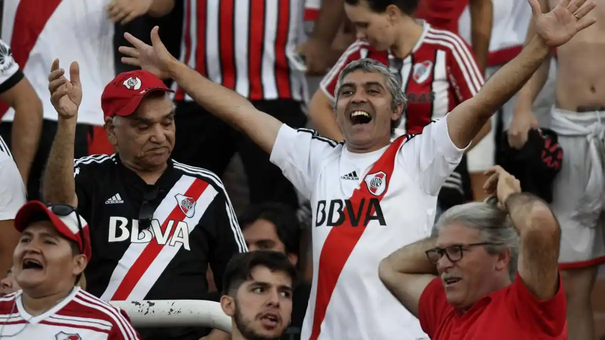 River gana por 2 a 0 a Boca y empieza a quedarse con la Supercopa