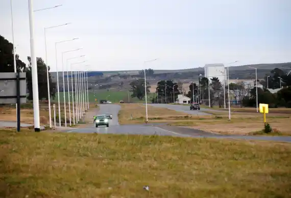 Los transportistas levantaron la protesta en la ruta pero siguen las negociaciones por el gasoil