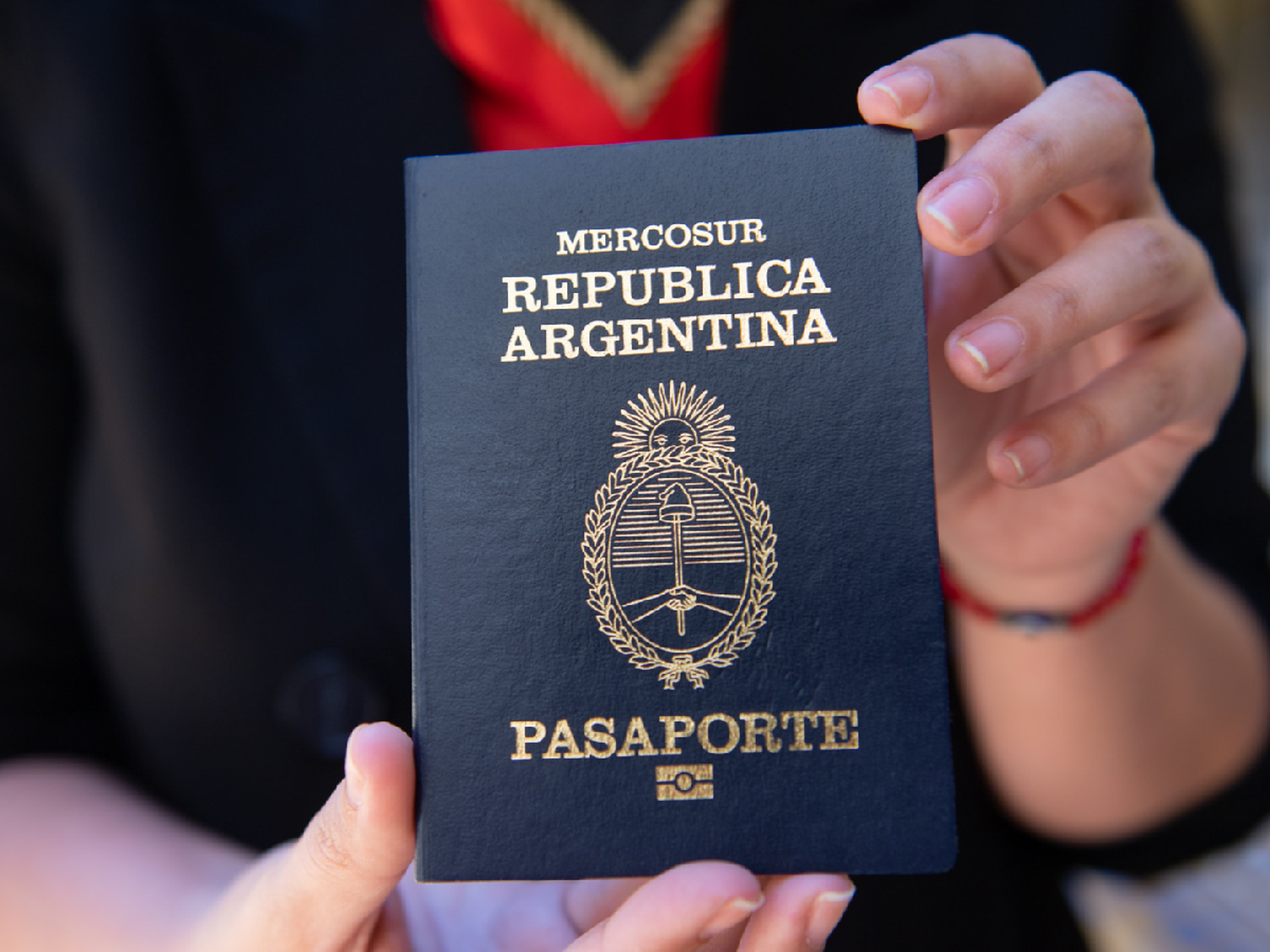Se dejarán de sellar los pasaportes en los trámites de ingreso y salida al país