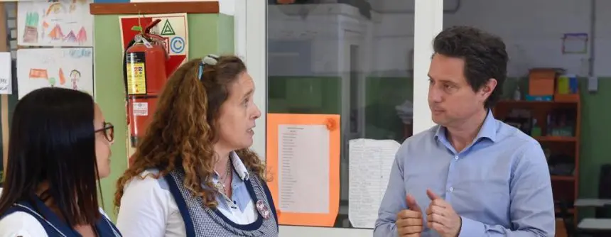 Los paros «exceden el tema educativo» y tienen «color político»
