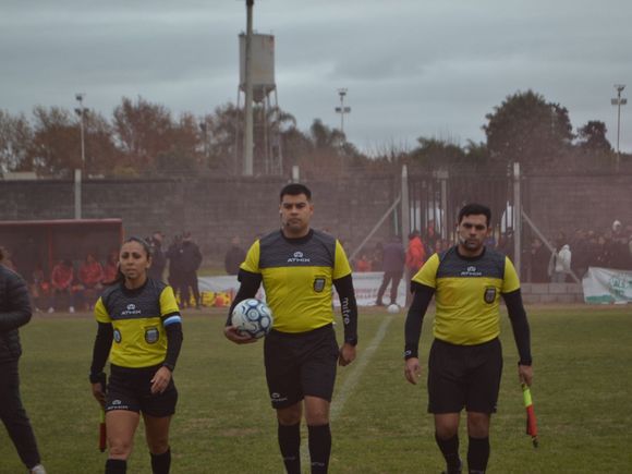 Peligra el comienzo del Torneo Clausura: no hay acuerdo económico entre los árbitros y los clubes