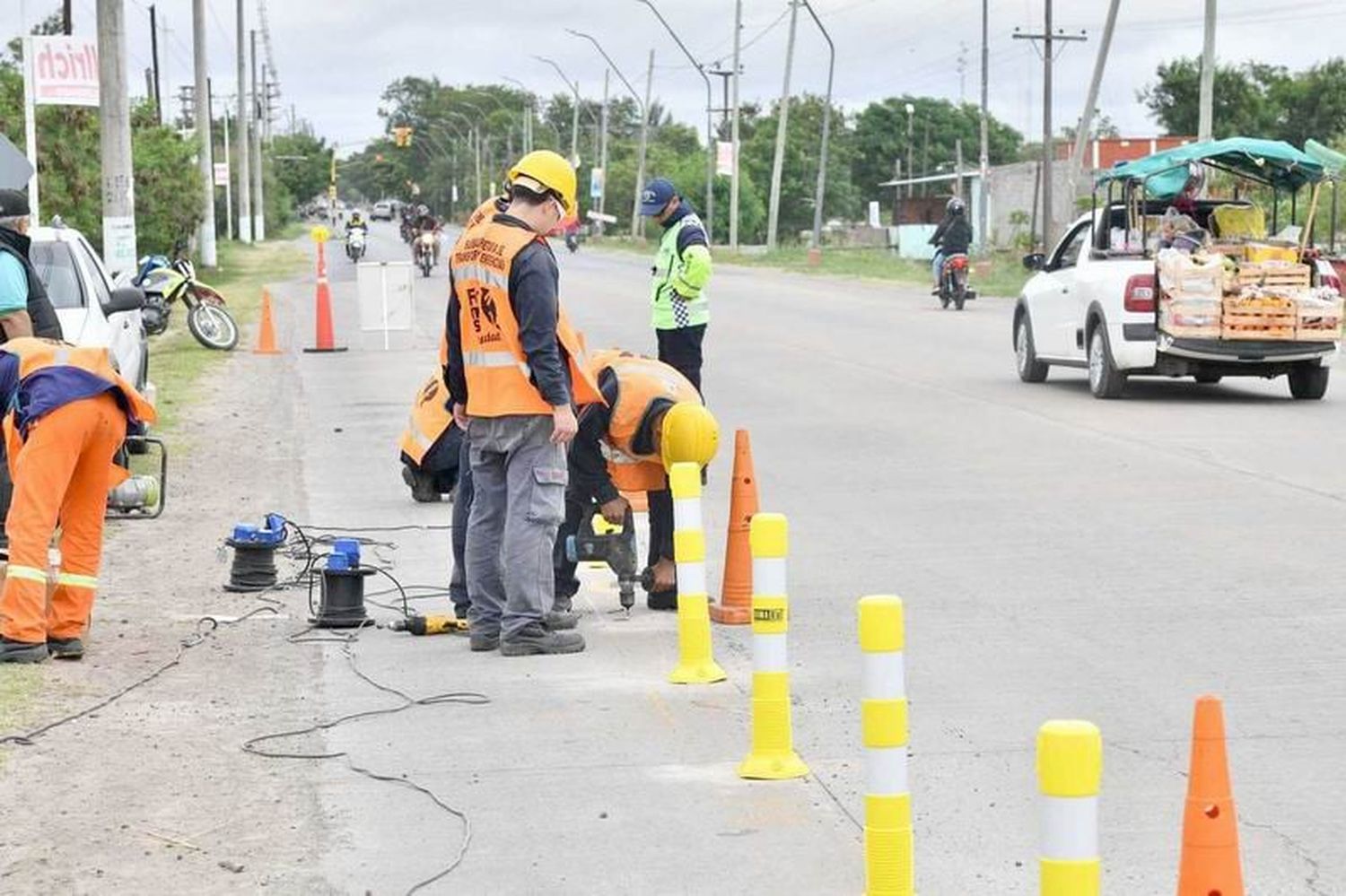 Instalaron dispositivos de señalización 
en la extensión de la avenida Maradona