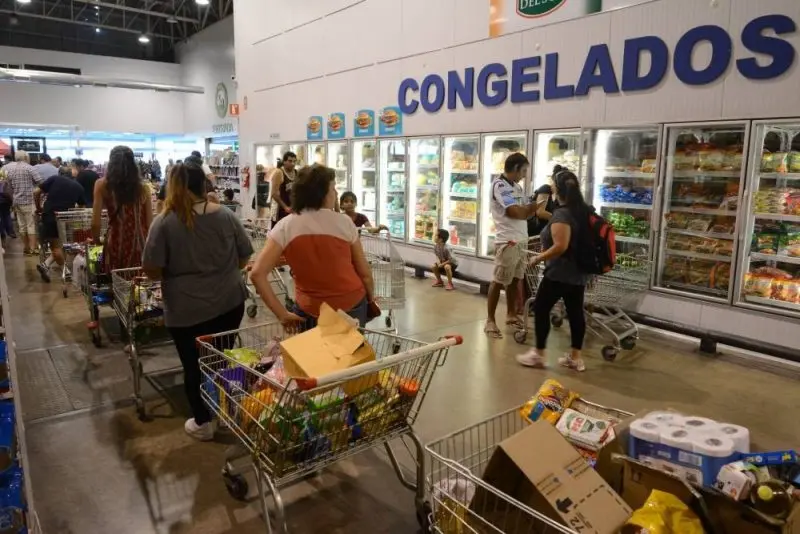 El Bapro analiza duplicar los días con 50% de descuento en los súper