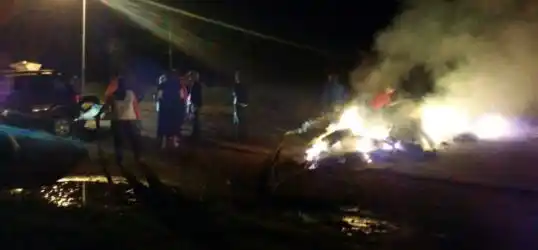 Pueblada y escándalo en Tres Arroyos: Vecinos impidieron que un joven recién llegado de Brasil ingrese a su casa