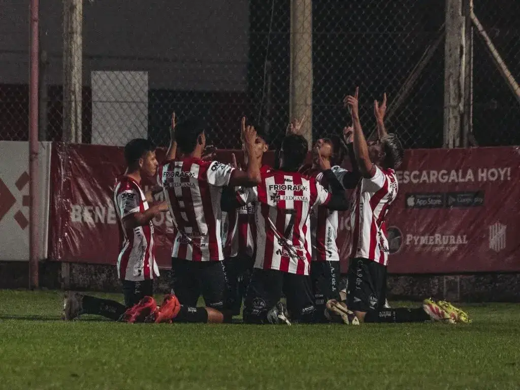 9 de Julio le gannó 3-0 a Argentino de Vila . Foto:  IG club9dejuliooficial