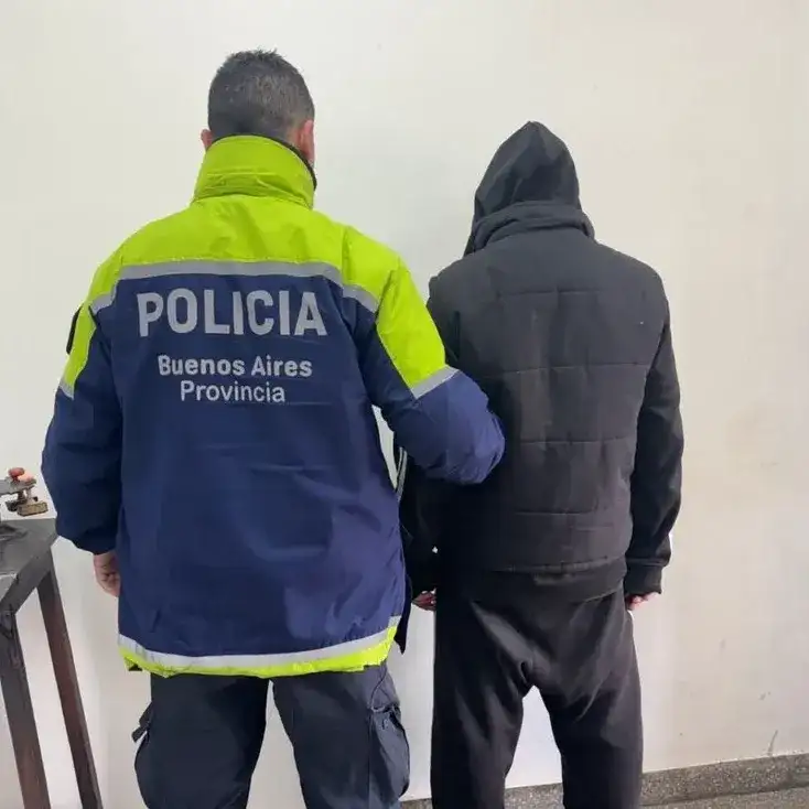 Carberol quedó detenido en el marco de una causa caratulada como “Portación ilegal de arma de fuego de uso civil y abuso de armas”.