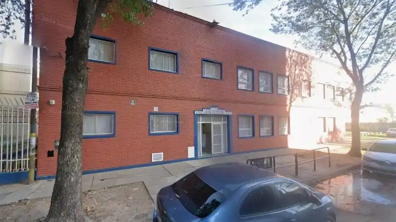 Banderas con mensajes mafiosos en escuelas de Rosario: ¿Qué sucedió en el sur de la ciudad?