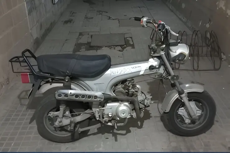 La moto fue recuperad por la policía.