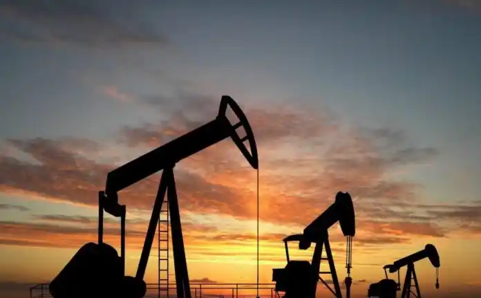 Petroleros anunciaron un paro nacional por tiempo indeterminado